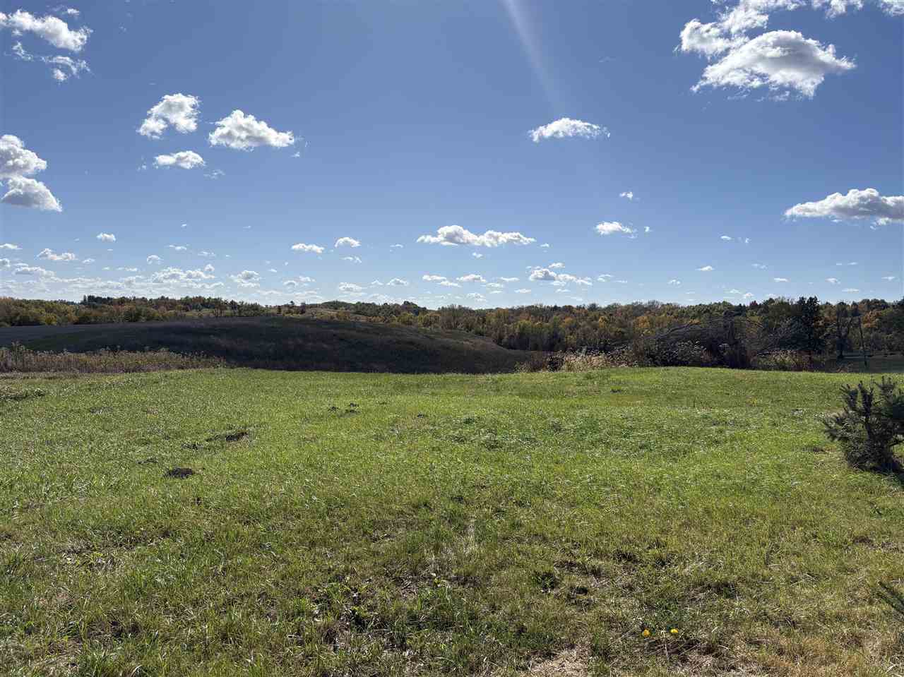 4953 Rapid Creek Road NE Iowa City IA 52240