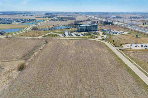 2350 Landon Road North Liberty IA 52317