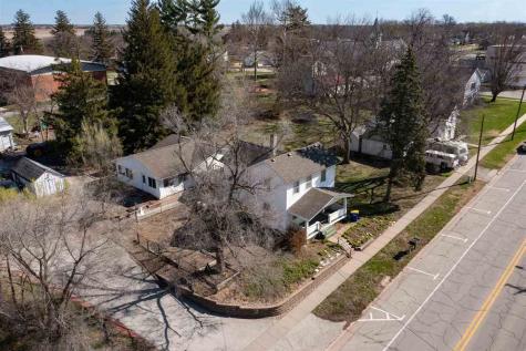 220/230 West Main Street Solon IA 52333