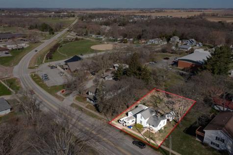 220/230 West Main Street Solon IA 52333