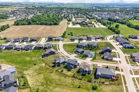 4152 Barbaro Avenue Iowa City IA 52240