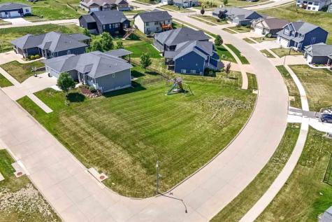 4152 Barbaro Avenue Iowa City IA 52240