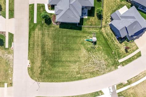 4152 Barbaro Avenue Iowa City IA 52240