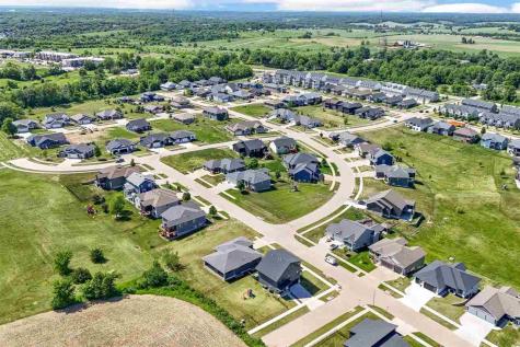 4152 Barbaro Avenue Iowa City IA 52240