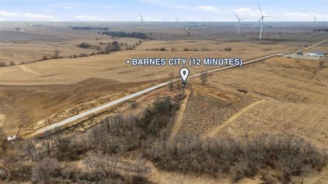 2087 520th Avenue Deep River IA 52222