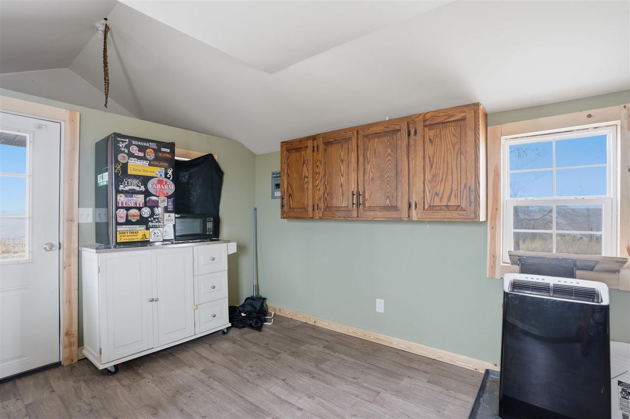2087 520th Avenue Deep River IA 52222
