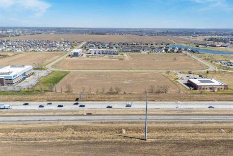 2335 Landon Road North Liberty IA 52317