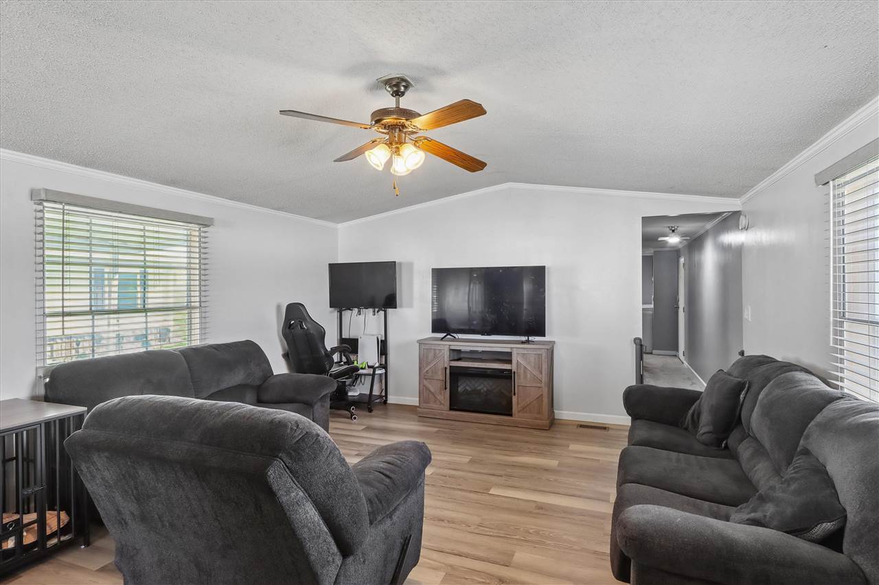 1249 Huron Drive Marion IA 52302