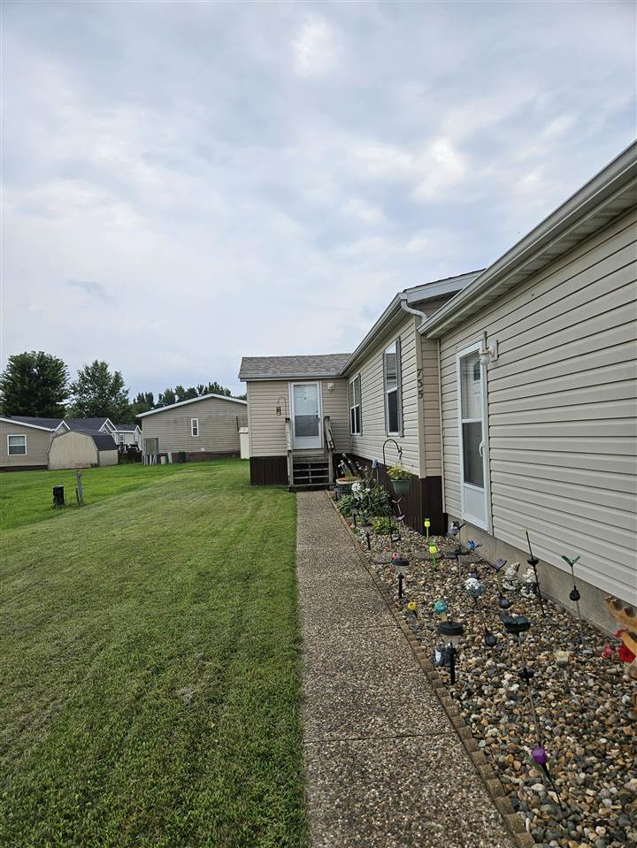 735 Bay Ridge Drive Iowa City IA 52240