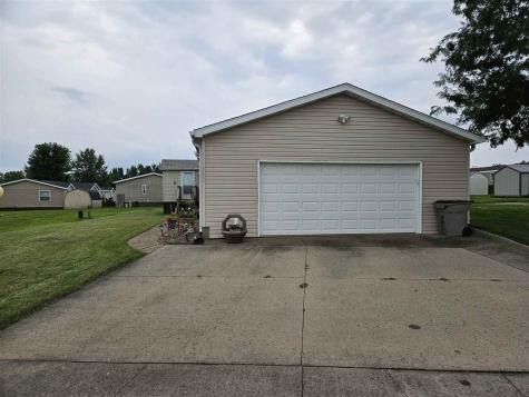 735 Bay Ridge Drive Iowa City IA 52240