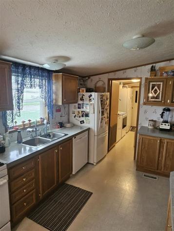 735 Bay Ridge Drive Iowa City IA 52240