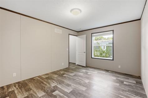 3701 2nd St Lot B04 Coralville IA 52241