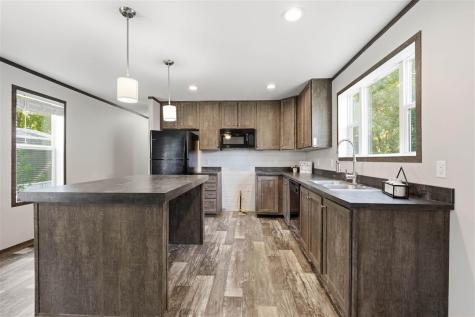3701 2nd St Lot B04 Coralville IA 52241