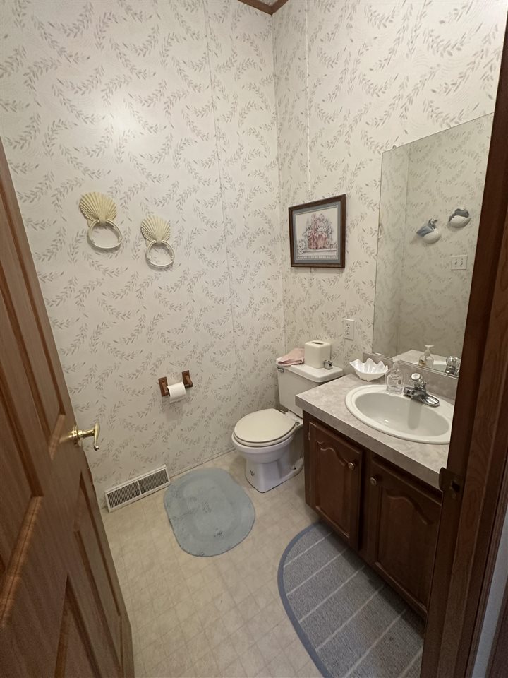1204 Mary Drive Marion IA 52302