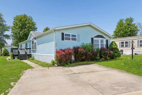 1668 Apache Drive Marion IA 52302