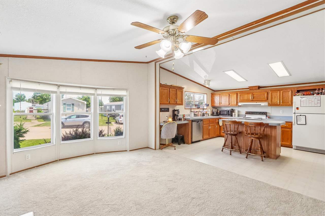 1668 Apache Drive Marion IA 52302