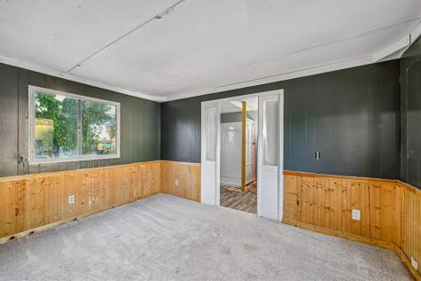 9710 York Street Anamosa IA 52205