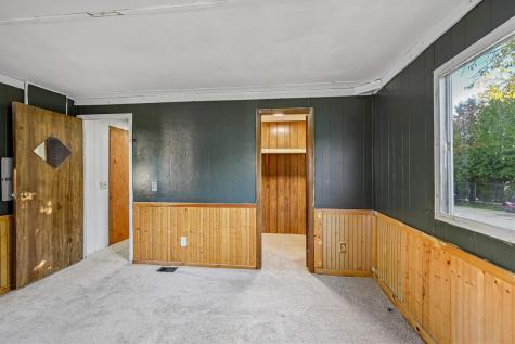 9710 York Street Anamosa IA 52205