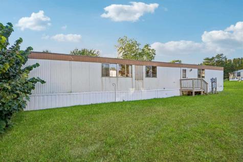 9710 York Street Anamosa IA 52205