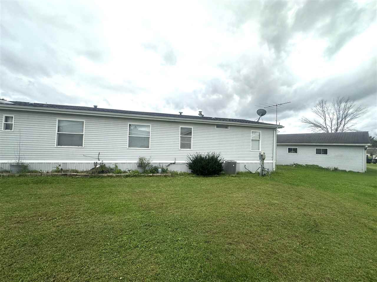 522 Jordan Drive Anamosa IA 52205