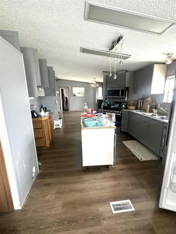 522 Jordan Drive Anamosa IA 52205