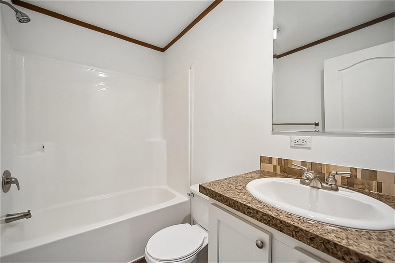 6901 SE 14th Street Des Moines IA 50320