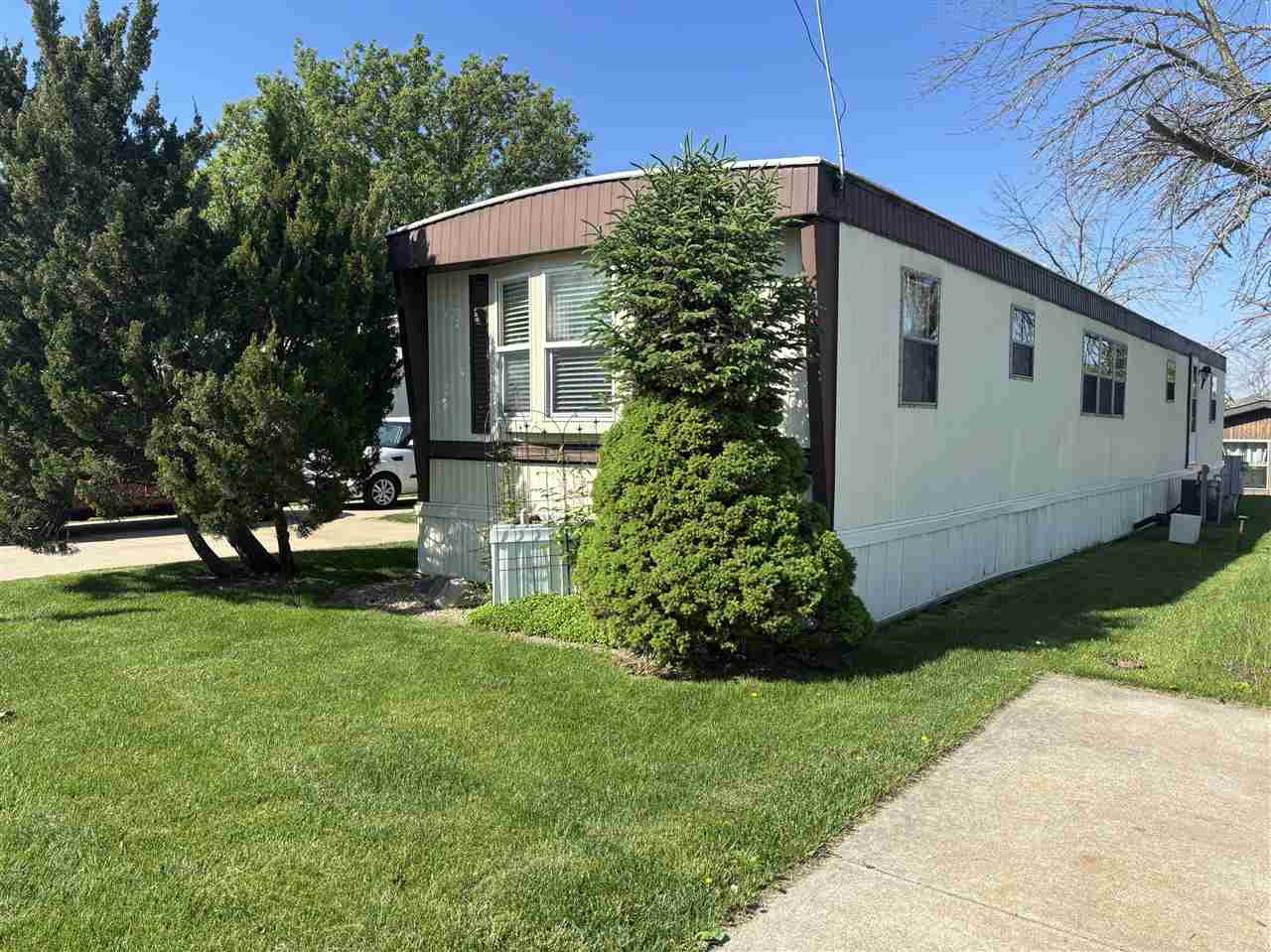 169 SW Kohawk Street Cedar Rapids IA 52404