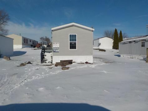 3451 Bristol Road Waterloo IA 50701