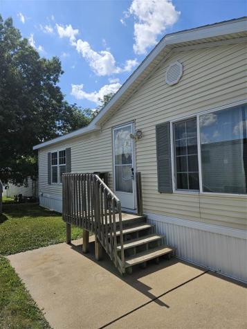 369 Saint Olaf Street SW Cedar Rapids IA 52404