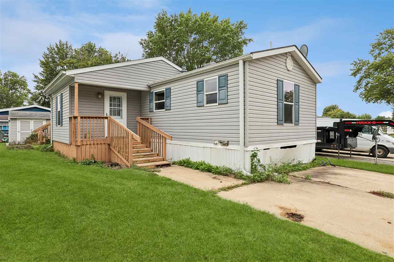 2100 Scott Blvd Trlr 35 Iowa City IA 52240