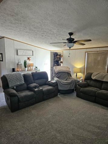 343 Mosswood Lane Iowa City IA 52246