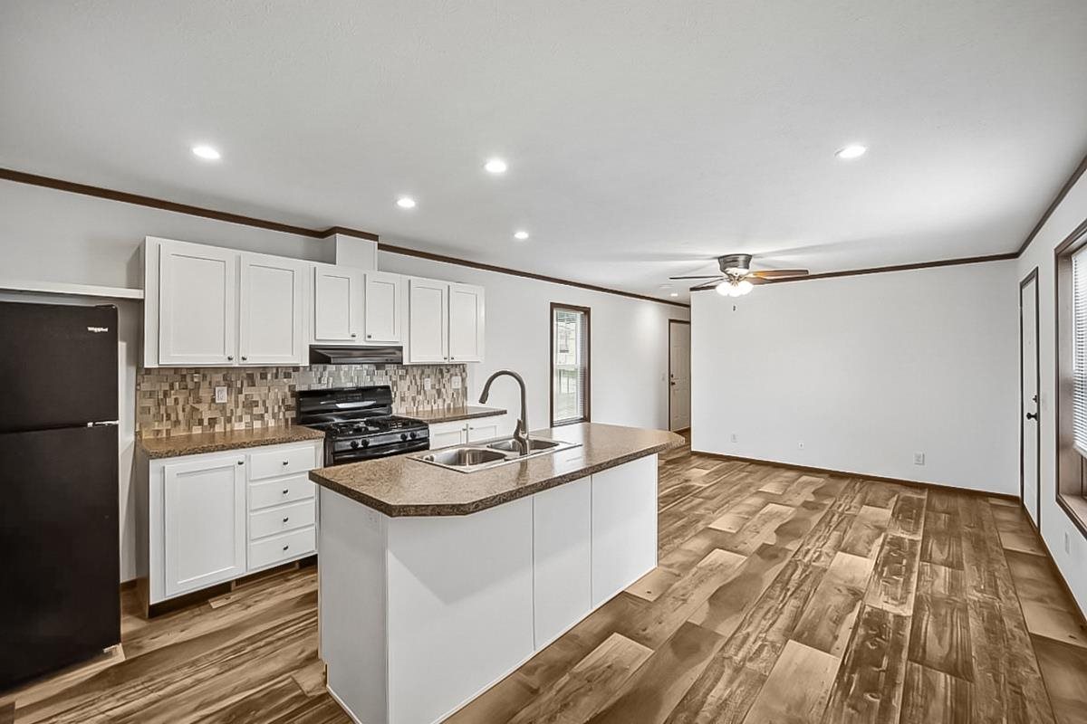6901 SE 14th Street Des Moines IA 50320