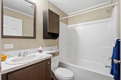 3701 2nd St Lot 372 Coralville IA 52241