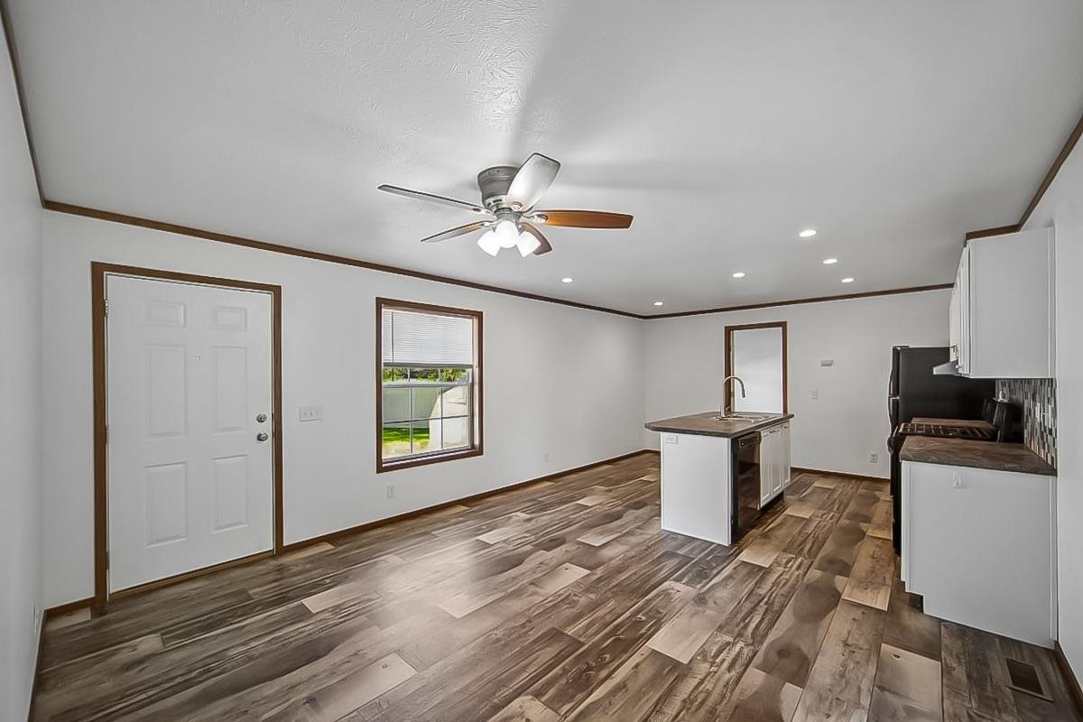 6901 SE 14th Street Des Moines IA 50320