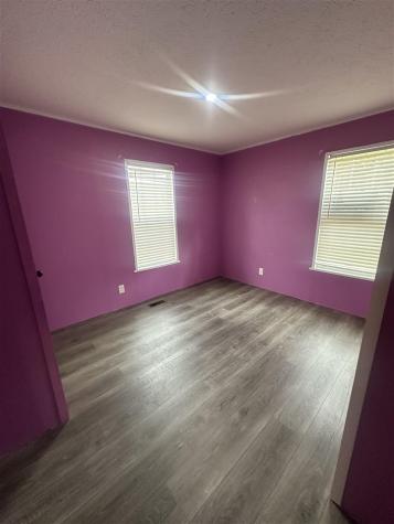 1922 SW Eastern Drive Cedar Rapids IA 52404-0000