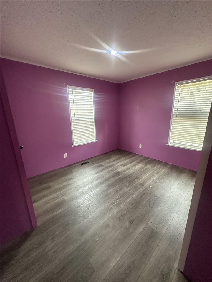 1922 SW Eastern Drive Cedar Rapids IA 52404-0000