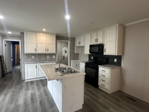 1922 SW Eastern Drive Cedar Rapids IA 52404-0000