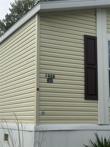 1922 SW Eastern Drive Cedar Rapids IA 52404-0000