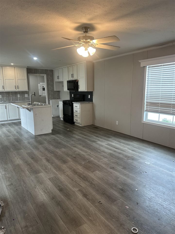 1922 SW Eastern Drive Cedar Rapids IA 52404-0000
