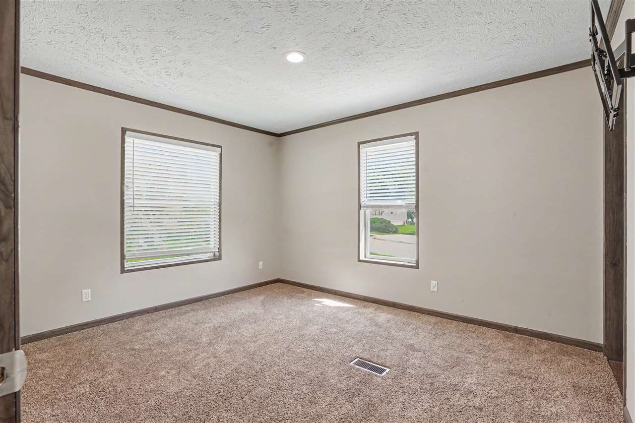 3701 2nd St Lot 59 Coralville IA 52241