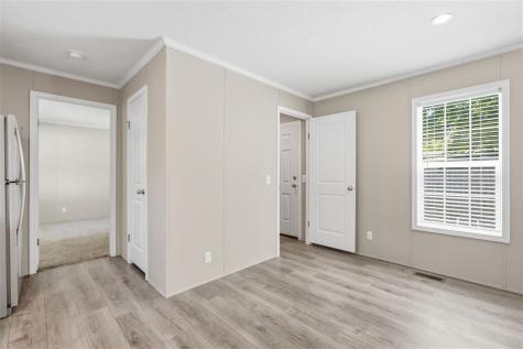 3701 2nd St Lot 326 Coralville IA 52241