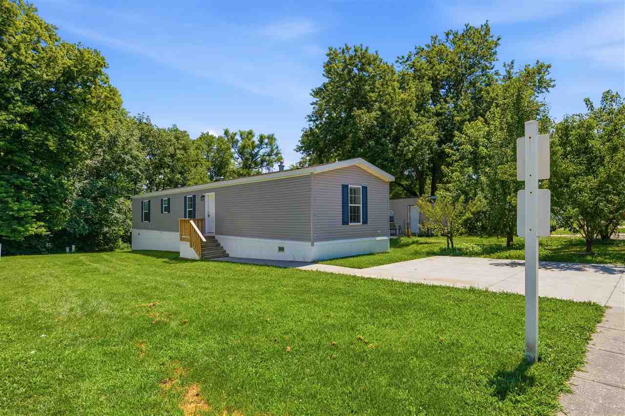 3701 2nd St Lot 326 Coralville IA 52241