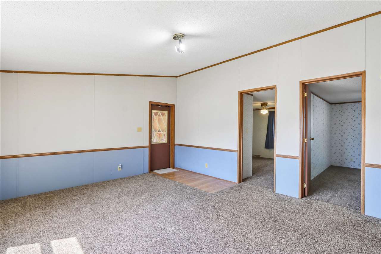 24 Erobi Lane Iowa City IA 52240