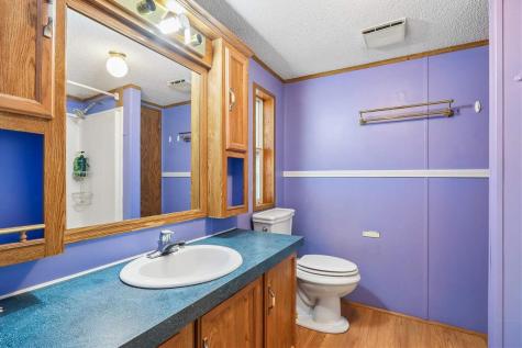 24 Erobi Lane Iowa City IA 52240