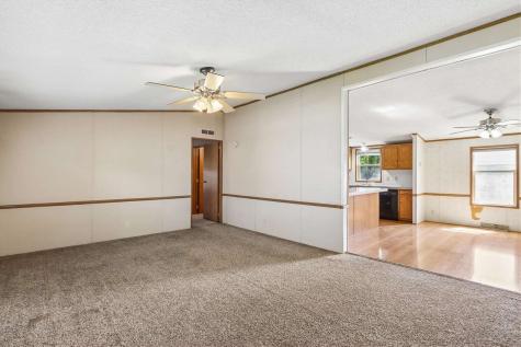 24 Erobi Lane Iowa City IA 52240