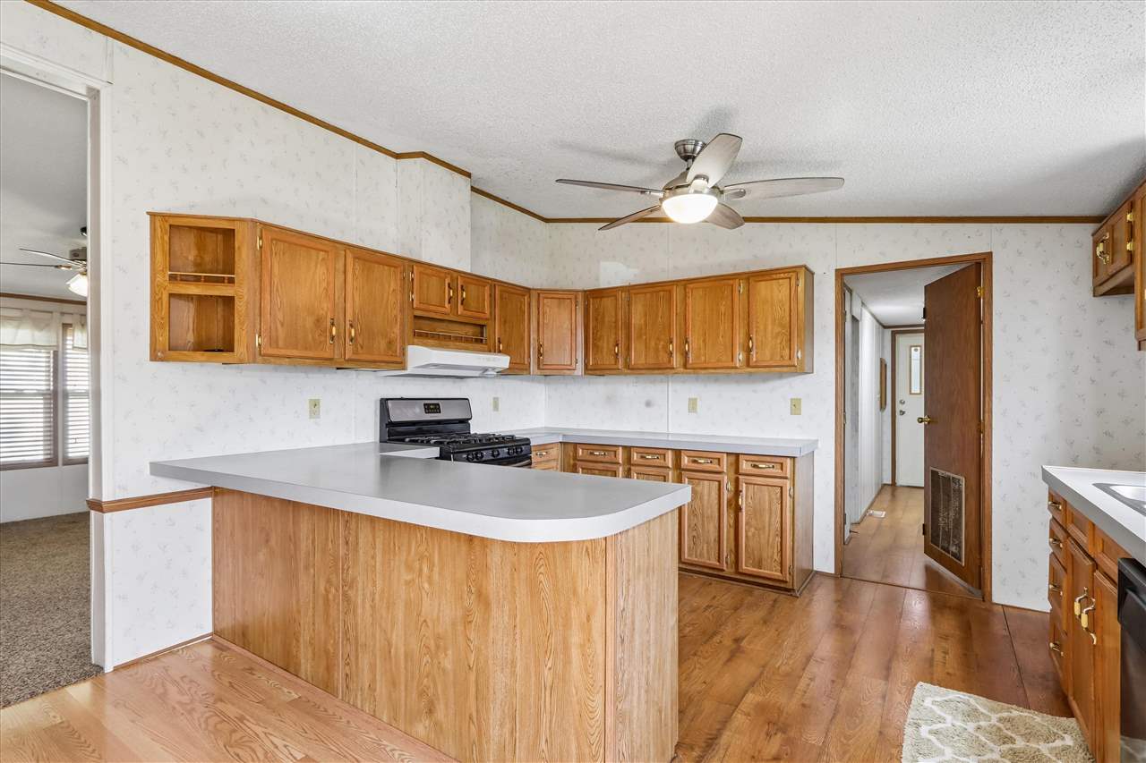 24 Erobi Lane Iowa City IA 52240
