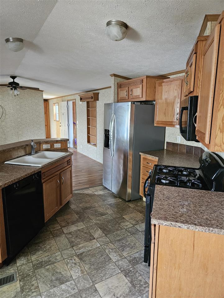 2100 Scott Boulevard Lot 35 Iowa City IA 52240