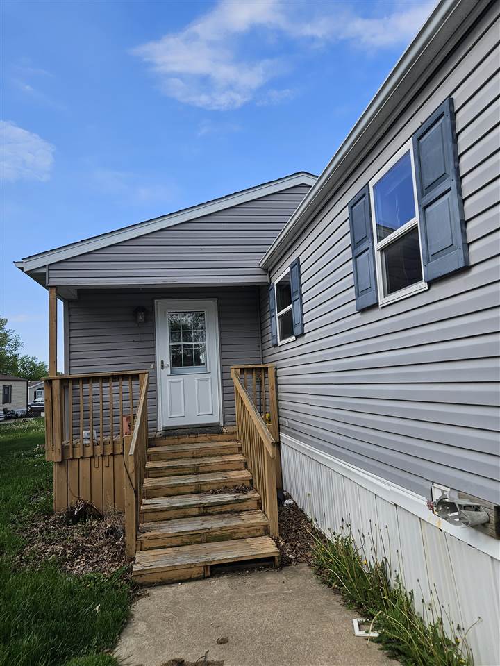 2100 Scott Boulevard Lot 35 Iowa City IA 52240