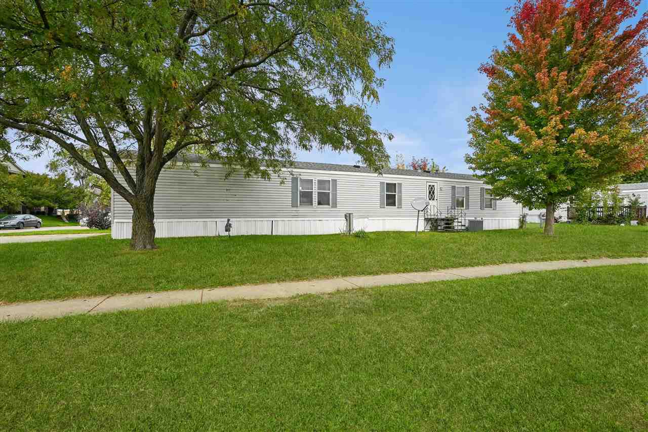 43 Golfview Court #4 North Liberty IA 52317
