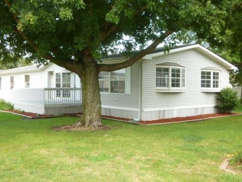 36 East Street Tiffin IA 52340